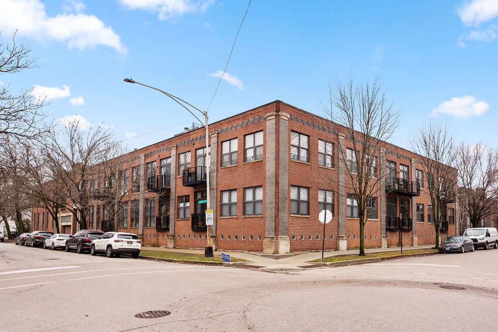 612 North Oakley Boulevard, Unit 116, Chicago, IL 60612 | Compass