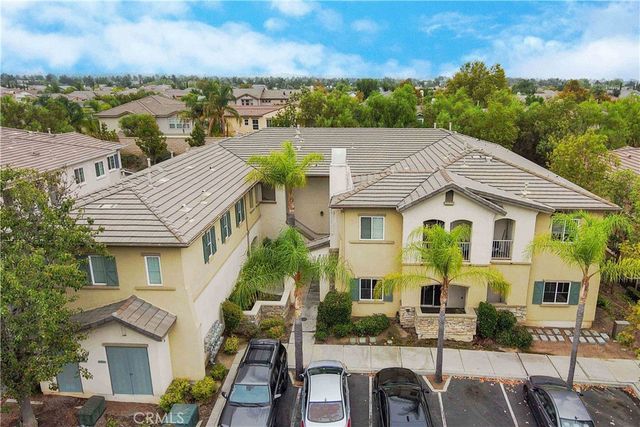 $370,000 | 26490 Arboretum Way, Unit 1403 | East Murrieta