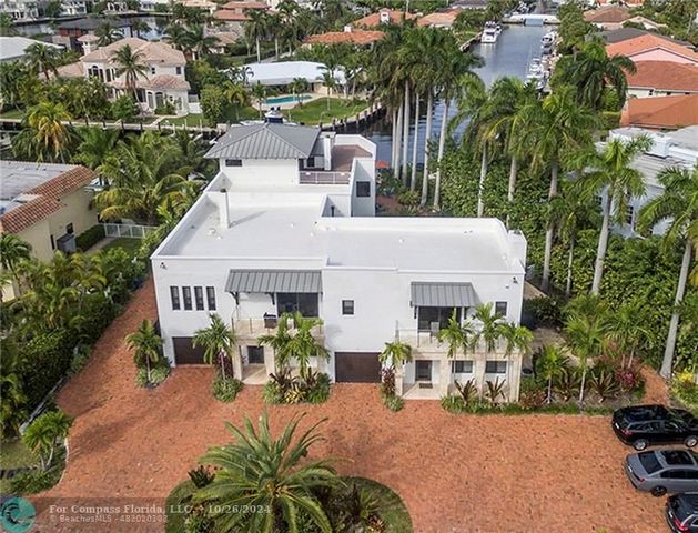 $5,400,000 | 1121 Bel Air Drive | Bel Lido