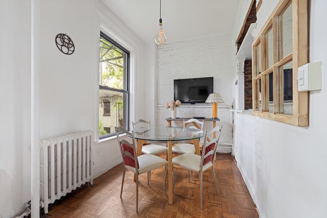 $5,000 | 274 East 10th Street, Unit 3B | East Village