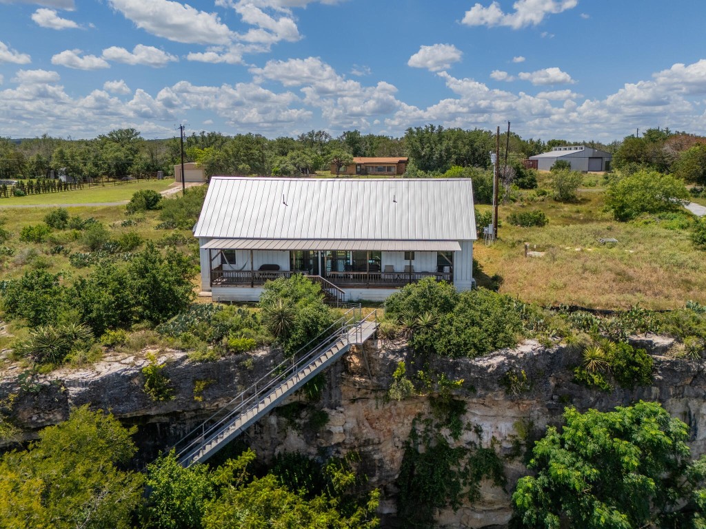 an aerial view of multiple house