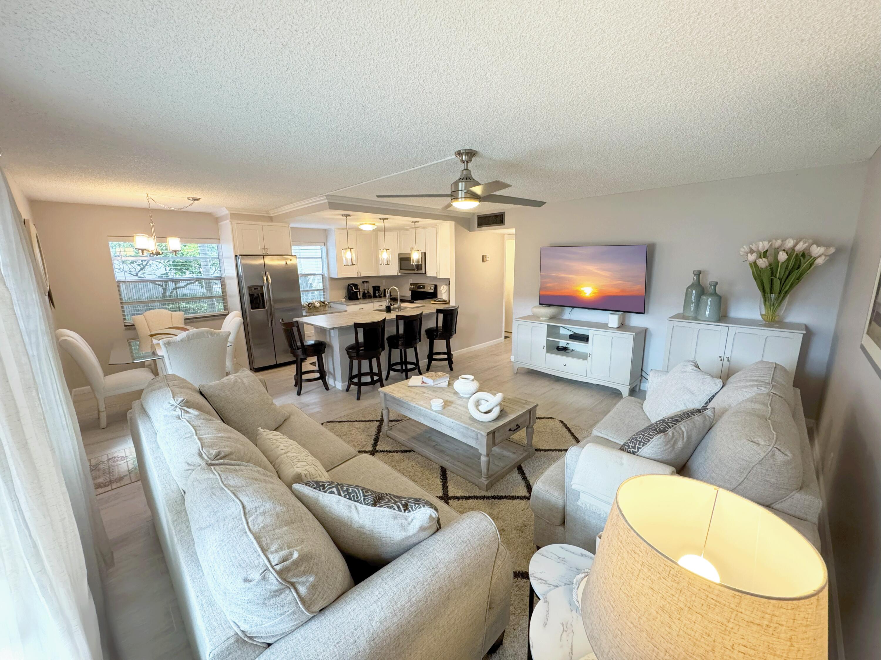 Beautiful Living & Dining Area