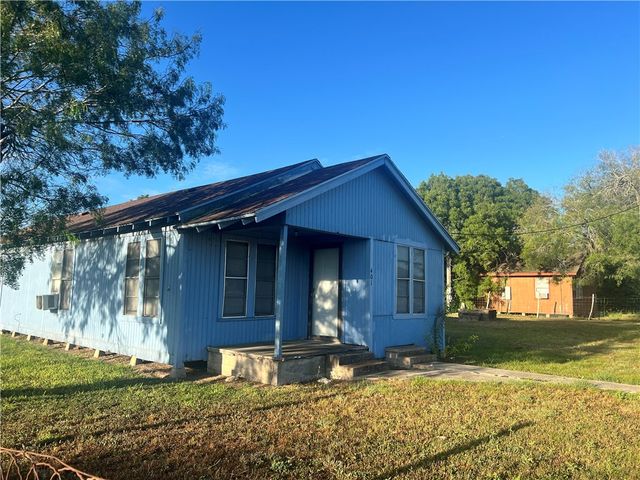 $67,500 | 401 Palacios Street | Benavides