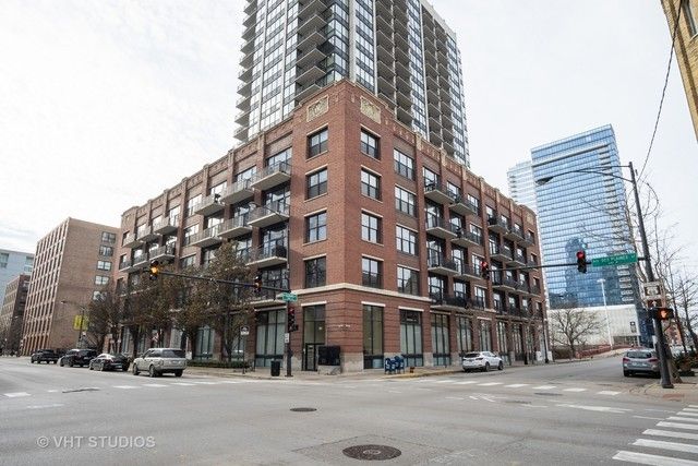 $289,999 | 210 South Desplaines Street, Unit 306 | West Loop