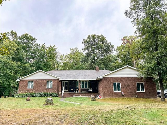 $475,000 | 12063 East 1800th Avenue | Hutsonville Township - Crawford County