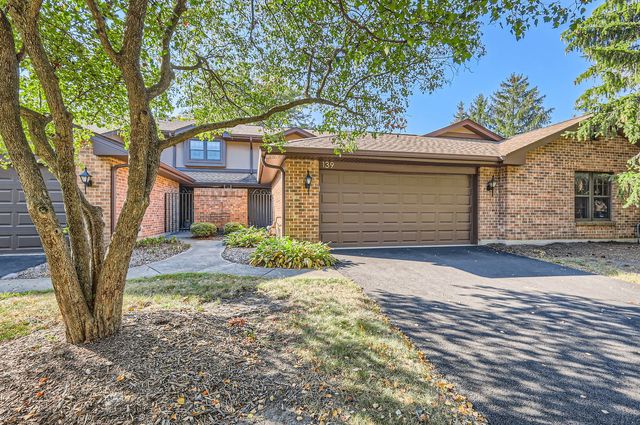 $379,900 | 139 Indian Boundary Drive | Westmont