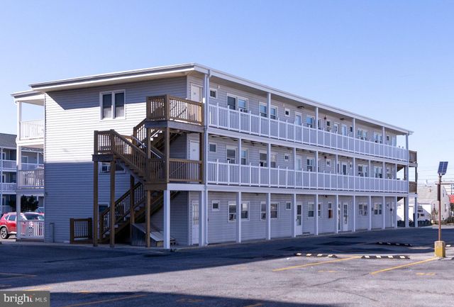 $279,000 | 12 72nd Street, Unit 204 | Ocean City