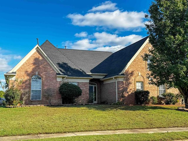 $349,500 | 5134 Will Fall Lane | Bartlett