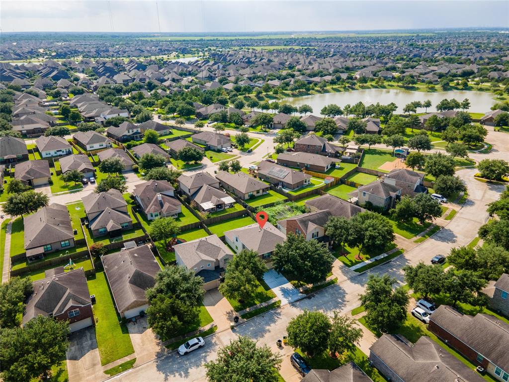 an aerial view of multiple house