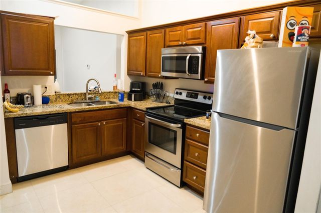 $138,000 | 2481 Northwest 56th Avenue, Unit 816 | Lauderhill