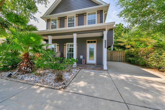 $434,999 | 102 Water Oaks Loop | North Santa Rosa Beach