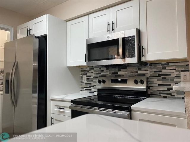 $219,000 | 833 Riverside Drive, Unit 823 | Ramblewood South