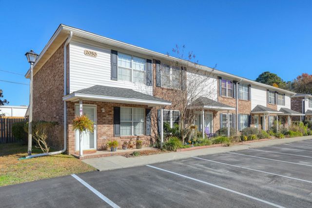 $240,000 | 2050 Rondo Street, Unit A | Oakland