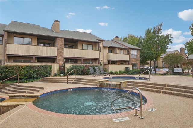 $204,500 | 1301 Memory Lane, Unit 4910 | North Arlington