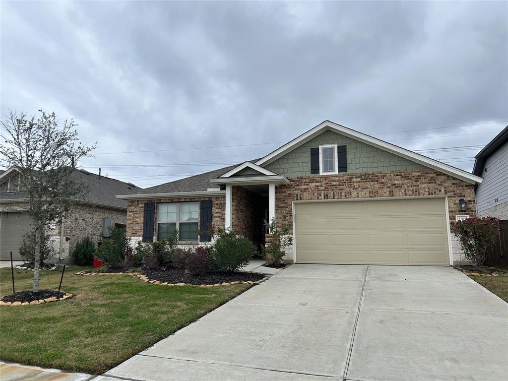 This Rental home has a two car garage with great curb appeal