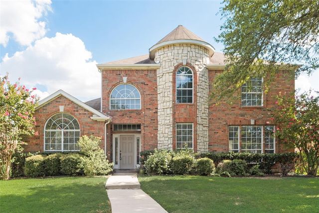 $599,000 | 3320 Chantilly Drive | Plano