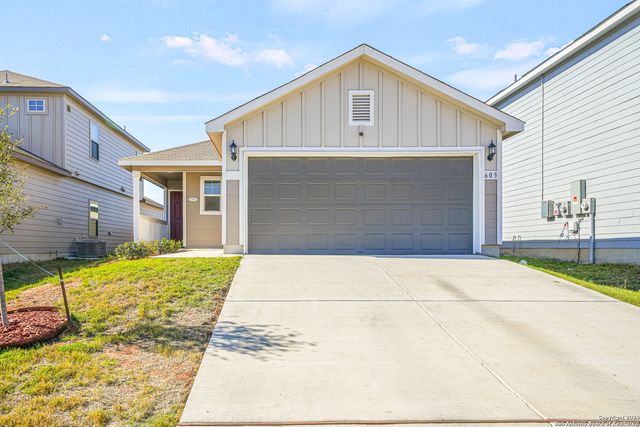 $1,600 | 603 Wild Olive Way | Rosillo Ranch