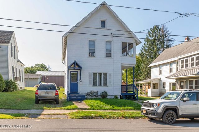 $160,000 | 32 Walnut Street | Gloversville