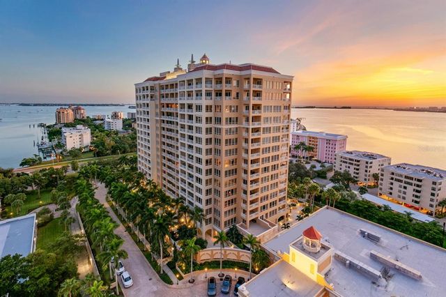 $2,650,000 | 35 Watergate Drive, Unit 804 | Sarasota