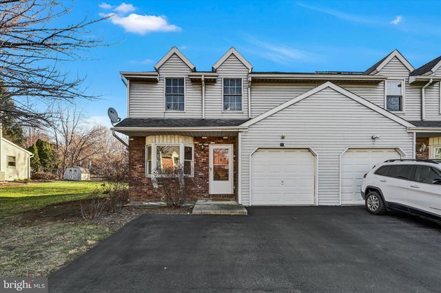 $324,900 | 117 Brookfield Drive | Macungie