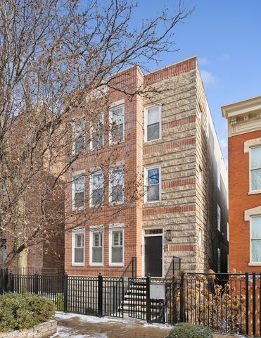 $665,000 | 1709 North Dayton Street, Unit 2 | Lincoln Park