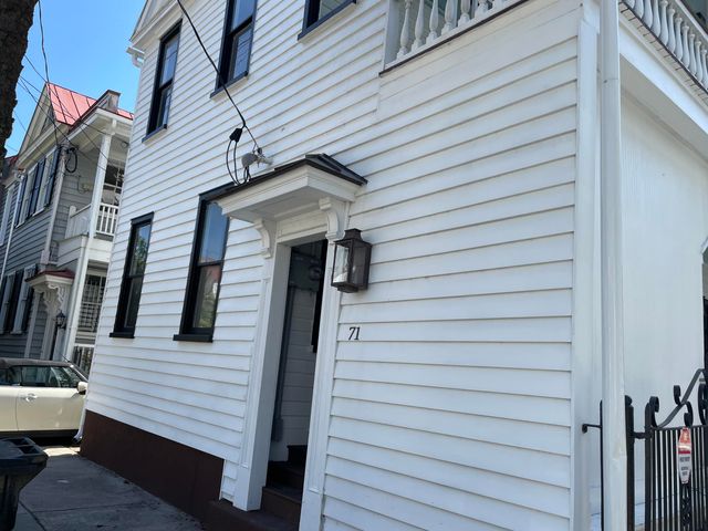 $4,500 | 71 Vanderhorst Street, Unit A | Radcliffeborough