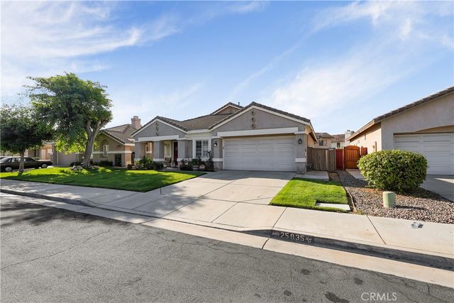 $590,000 | 25935 Jumano Drive | Victoriano