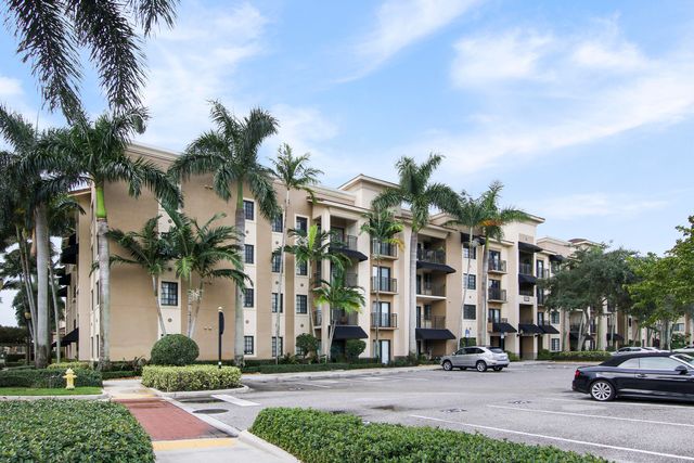 $400,000 | 4905 Midtown Lane, Unit 2110 | Palm Beach Gardens