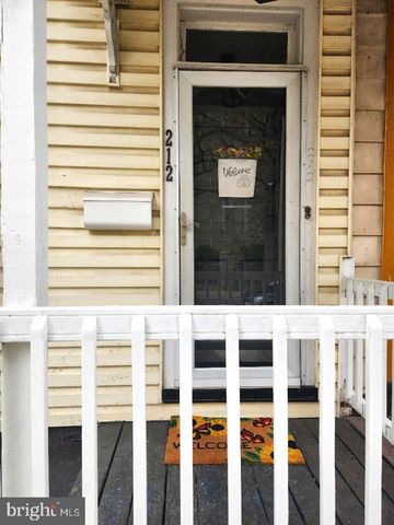 $2,800 | 212 Mulberry Street | Bristol