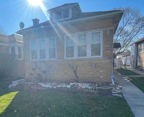 $160,000 | 8718 South Euclid Avenue | Calumet Heights