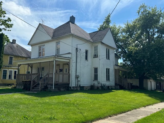 $49,900 | 1202 South Walnut Avenue | Freeport