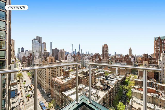 $3,300,000 | 303 East 77th Street, Unit PHC | Upper East Side