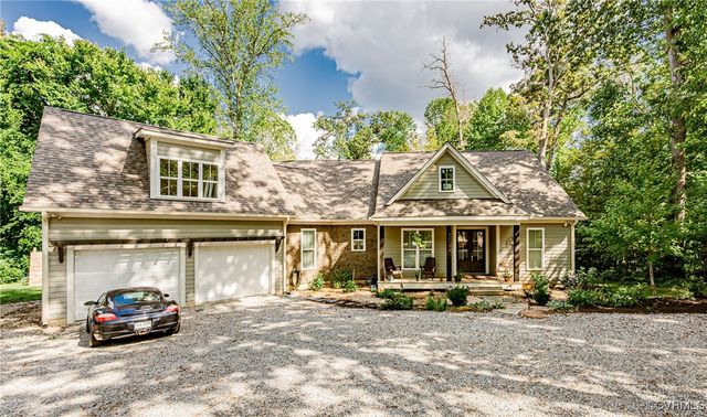 $950,000 | 4225 Echo Ho Lane | Southampton