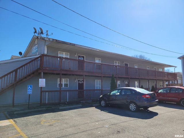 $290,000 | 319 East Mill Street, Unit 6 | Carbondale