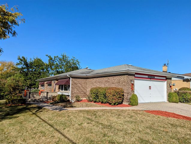 $375,000 | 704 East Palatine Road | Arlington Heights