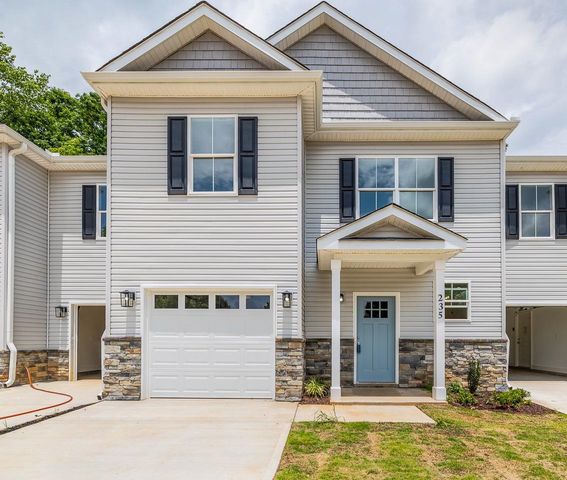 $349,999 | 235 Marshland Lane | Chartwell Estates