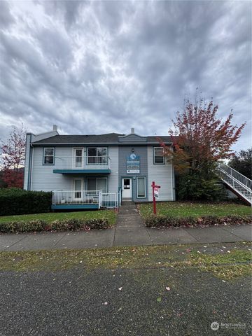 $1,850 | 2170 Douglas Avenue, Unit 1 | Happy Valley