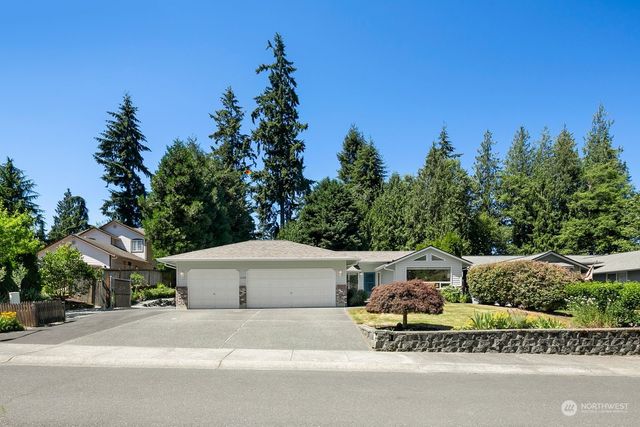 $875,000 | 12418 52nd Drive Southeast | Seattle Hill-Silver Firs