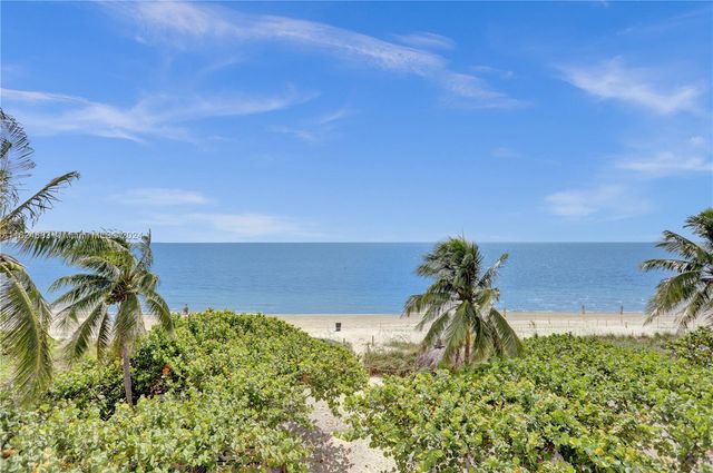 $1,995,000 | 1111 Crandon Boulevard, Unit A201 | Towers of Key Biscayne