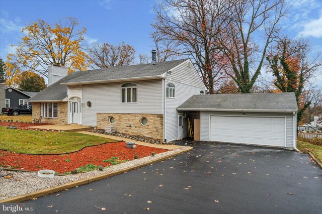 $500,000 | 4467 Yates Road | Bensalem