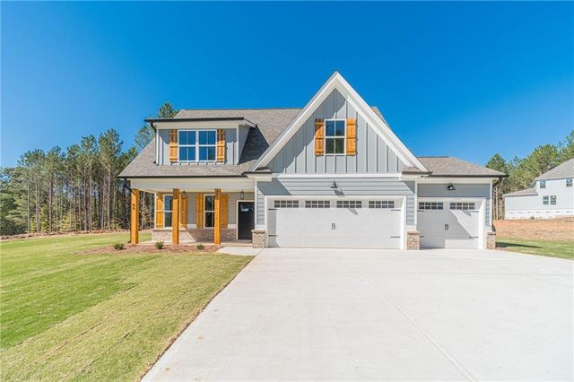 $499,900 | 66 Pinewood Drive Southeast