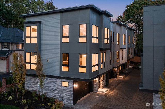 $1,575,000 | 13326 132nd Avenue Northeast | Evergreen Hill