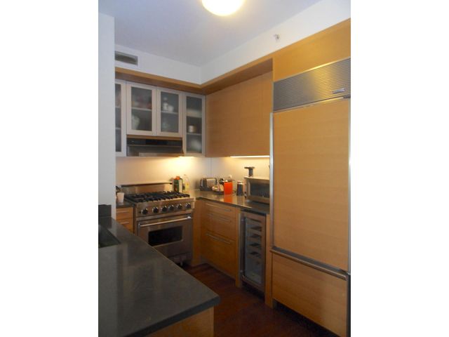 $5,150 | 30 West Street, Unit 22D | Battery Park City