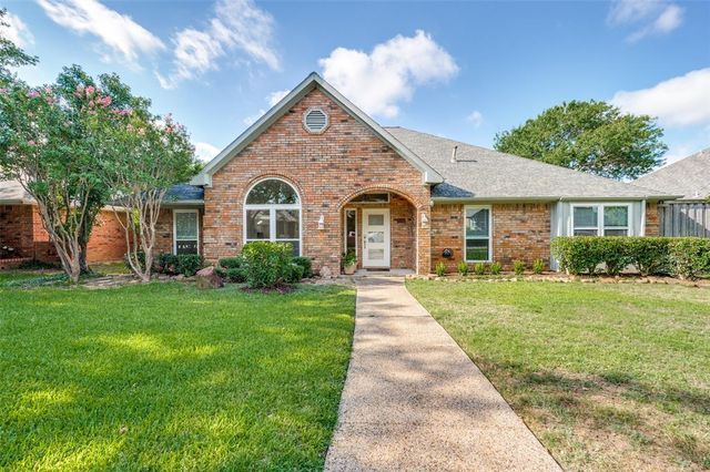 $650,000 | 2106 Menton Drive | Southwest Carrollton