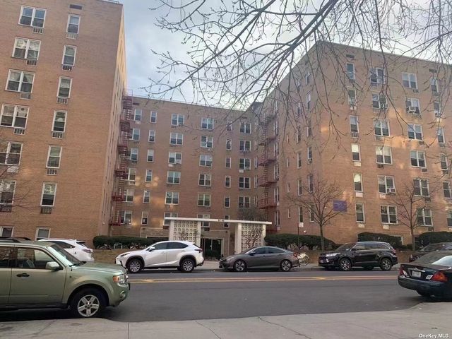 $528,000 | 42-42 Colden Street, Unit B4 | Flushing