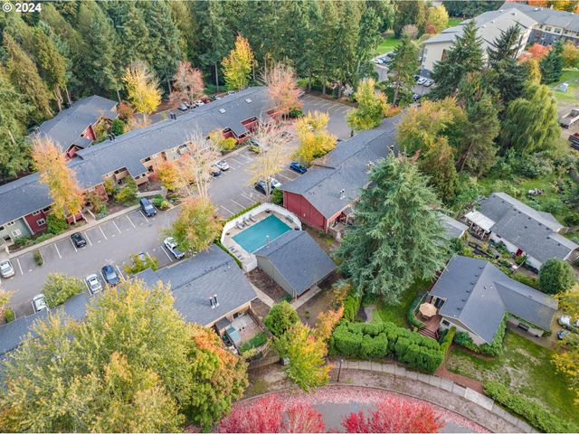 $199,900 | 29700 Southwest Courtside Drive, Unit 26 | Wilsonville