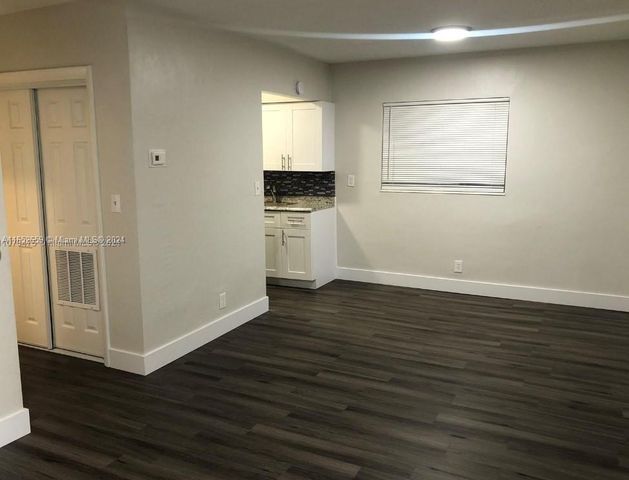 $1,625 | 2222 Fillmore Street, Unit 206 | North Central Hollywood