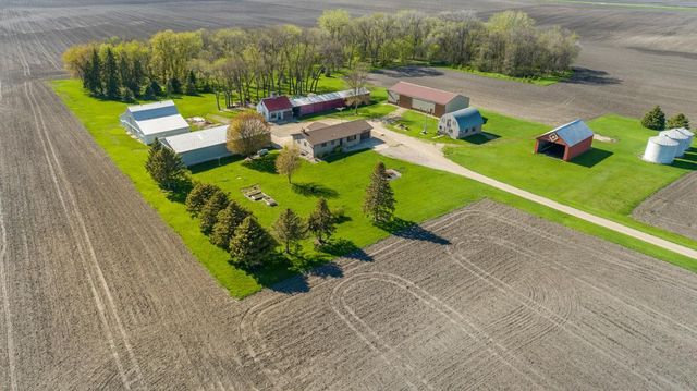 $460,000 | 25414 611th Avenue | Moltke Township - Sibley County