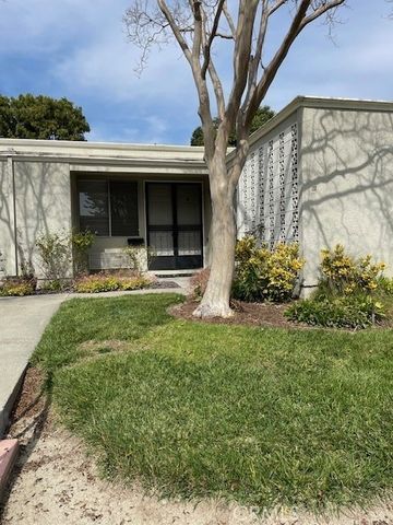 $2,700 | 341 Avenida Sevilla, Unit F | Laguna Woods