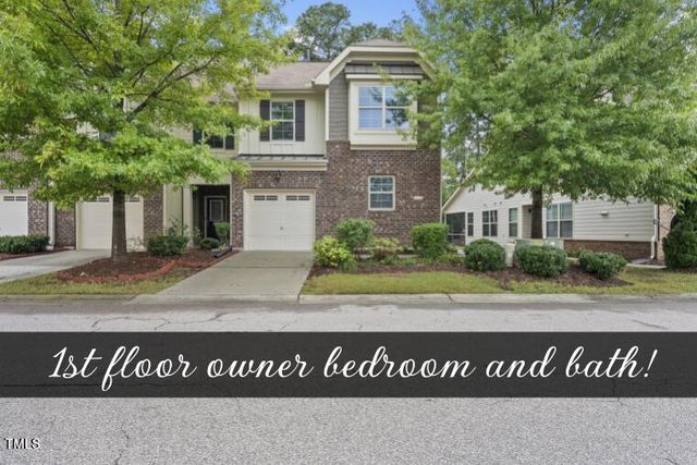 $435,000 | 9911 Lynnberry Place | Lennox at Brier Creek Townhomes